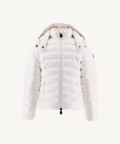 Riversage.shop45724220ad 2